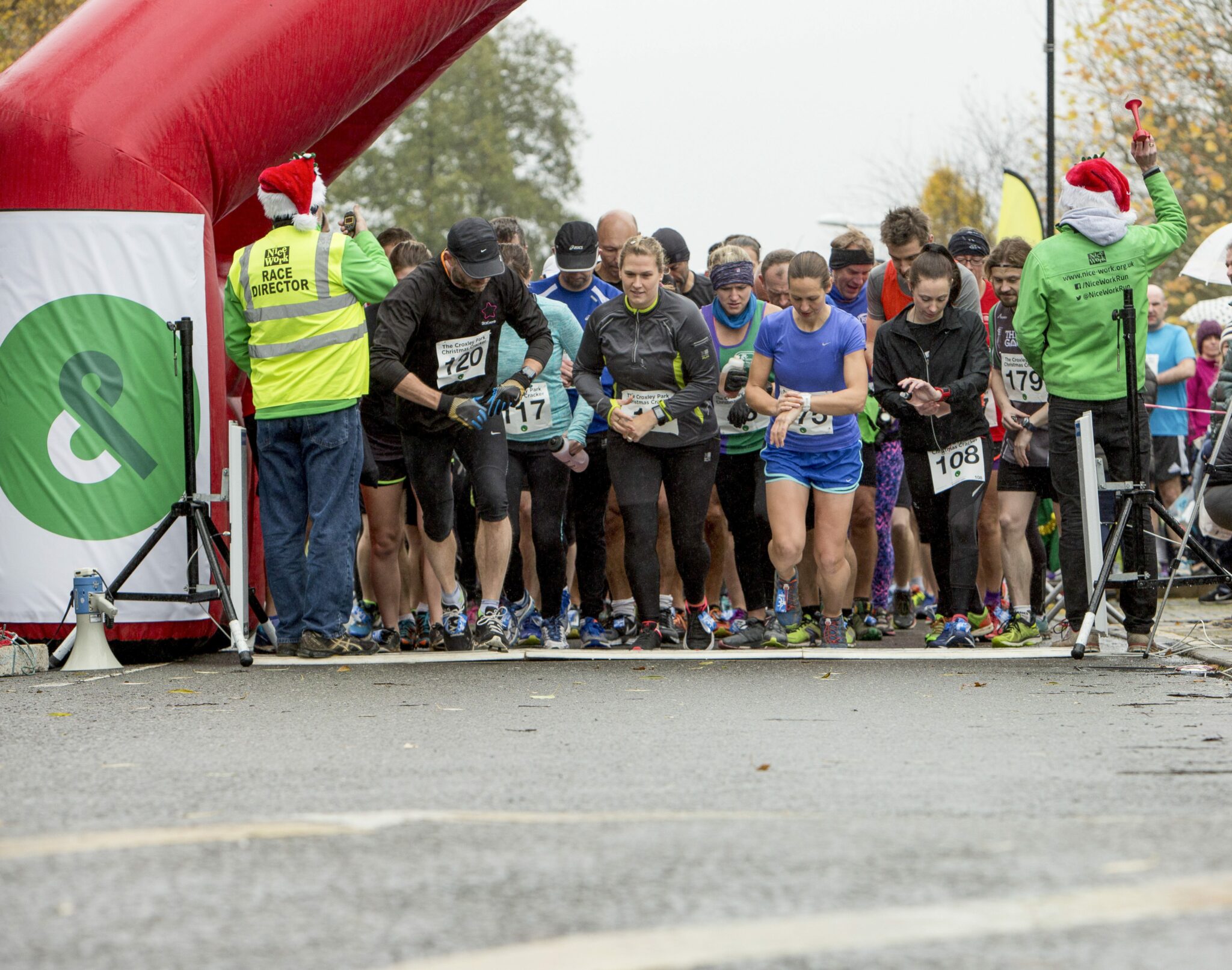 Croxley Park 10K Run | Runners at Start Line